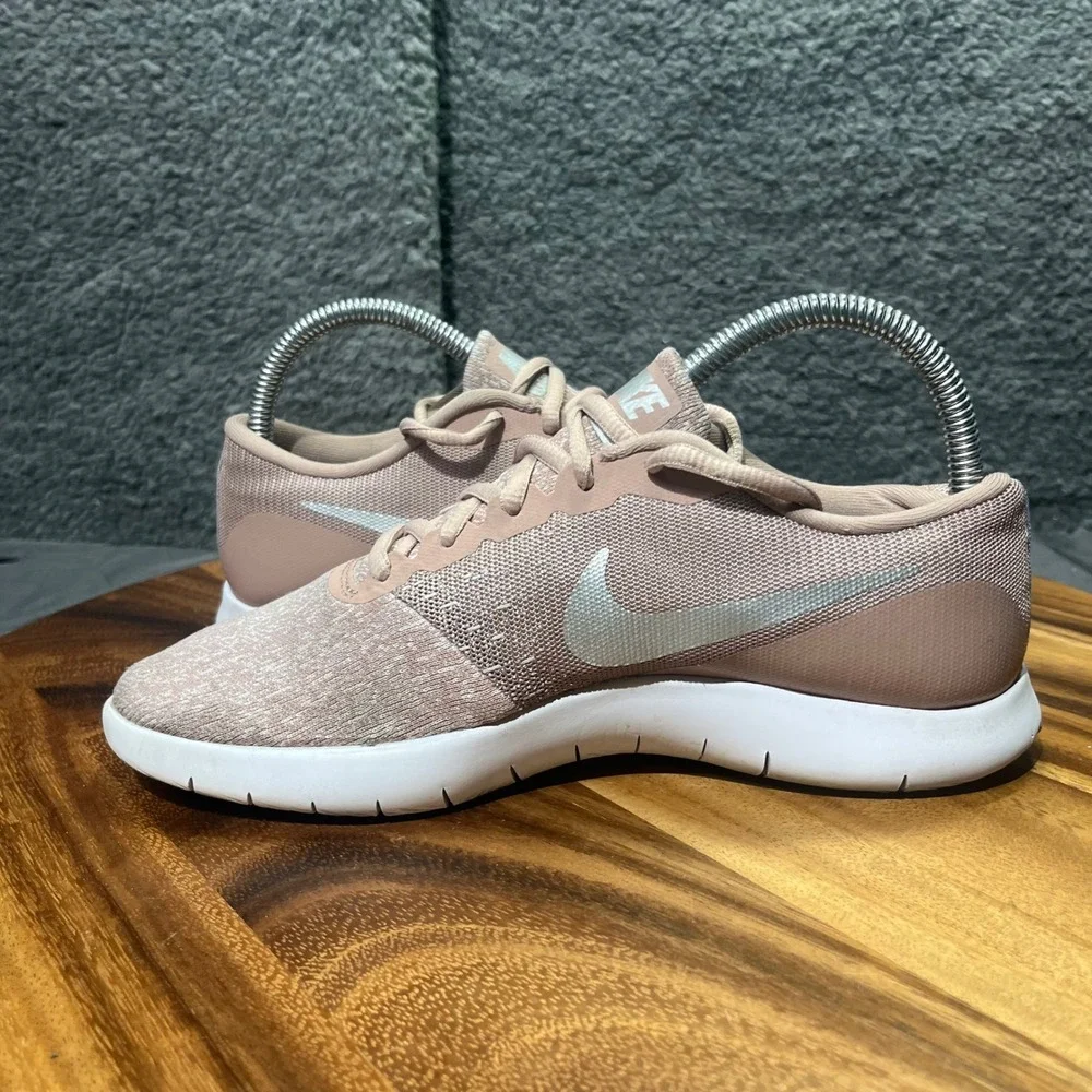 Nike Flex Experience RN 8 Women's‎ Running Shoes Rose Gold White Size 7.5